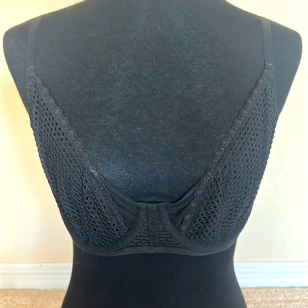 Victoria’s Secret Unlined Demi bra